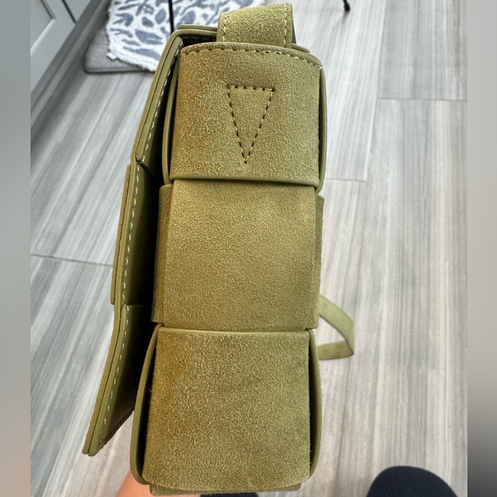 J.McLaughlin Green Suede Woven Crossbody Bag Small Shoulder - Picture 12 of 14